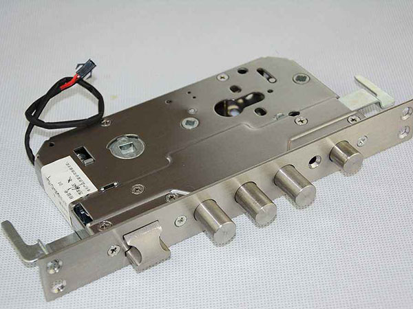 八宿24小时上门开锁公司